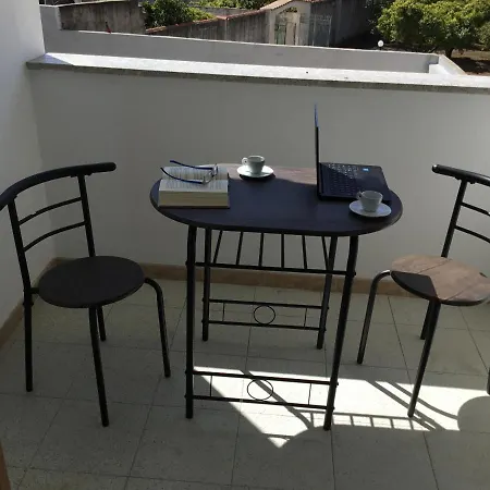 Πανσιόν S' Agrustu