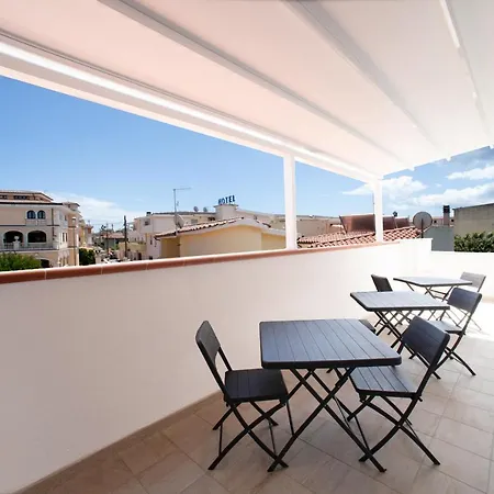 S' Agrustu Πανσιόν